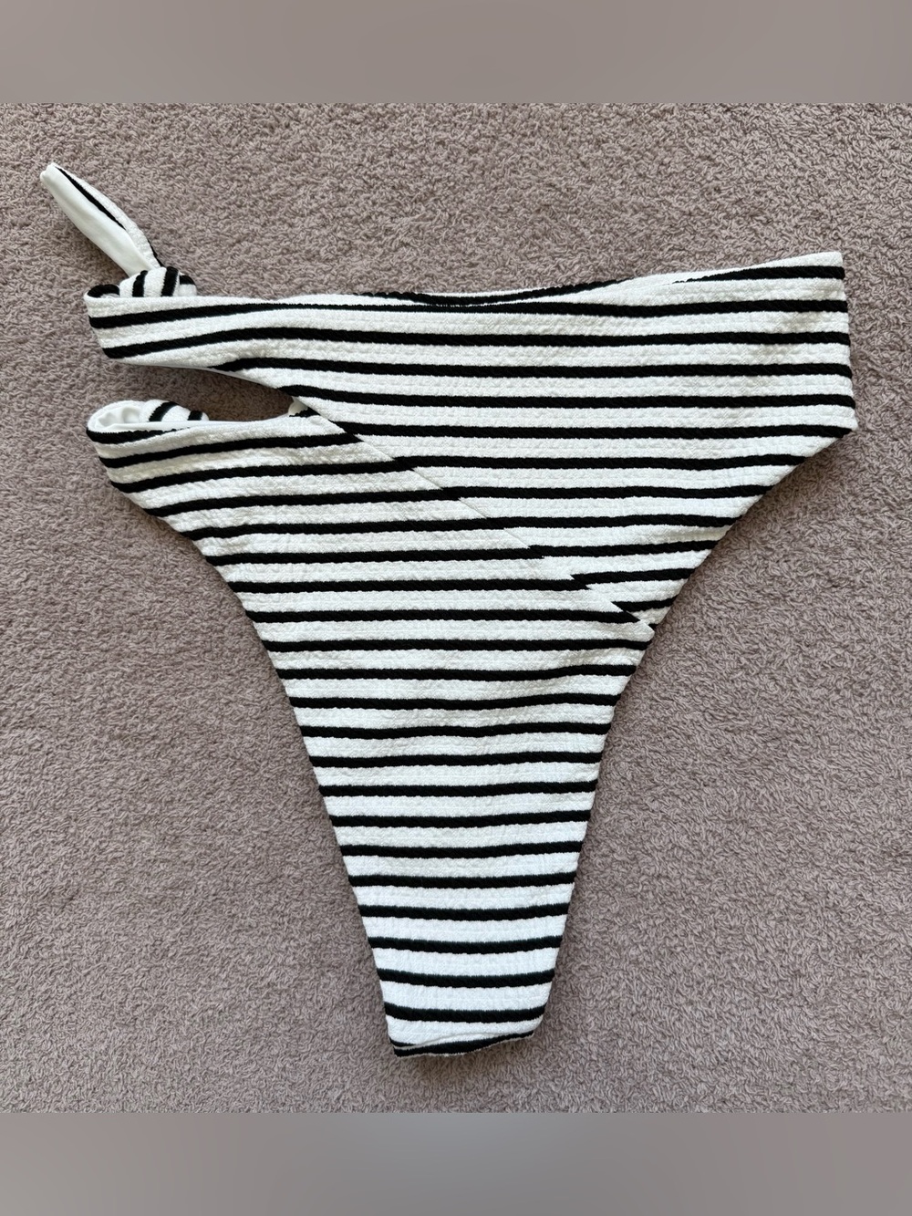 NEW - l*space x REVOLVE - SET - Tulip Top /Jack Bottom Bitsy - SAIL ALONG STRIPE - Picture 5 of 12